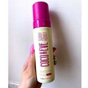 Coco and Eve bronzing foam